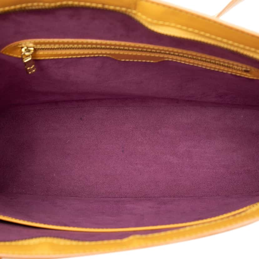 Louis Vuitton Epi Lussac Yellow Leather Very good condition - Model View