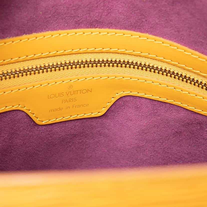 Louis Vuitton Epi Lussac Yellow Leather Very good condition - Box View