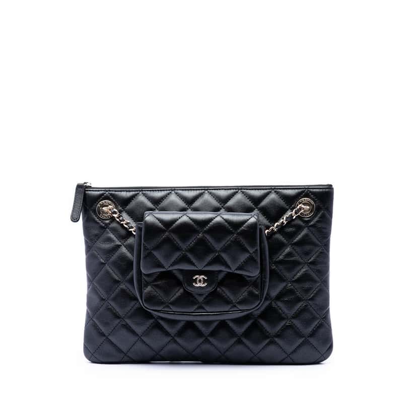 Chanel CC Quilted Lambskin Pouch with Mini Flap Purse Black Leather Very good condition - Front View