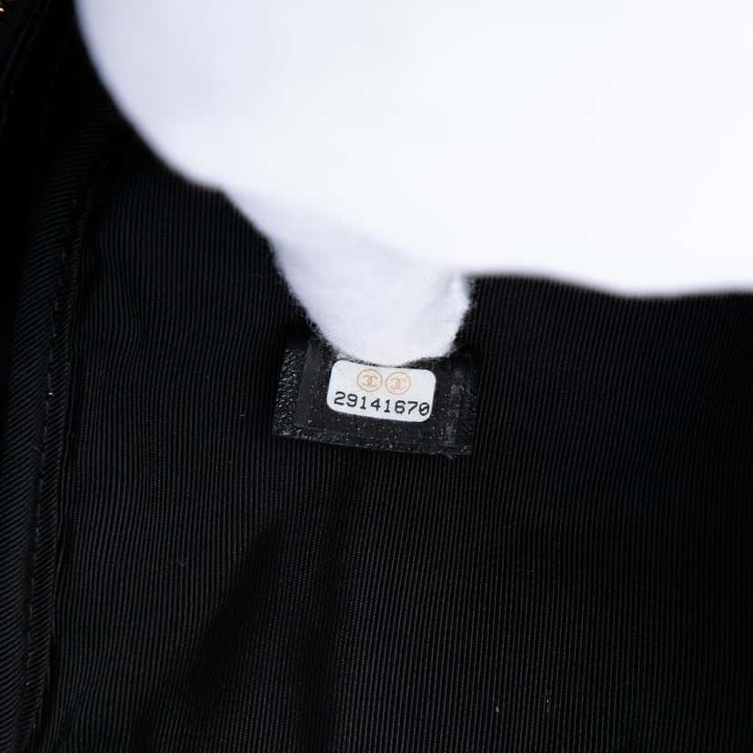 Chanel CC Quilted Lambskin Pouch with Mini Flap Purse Black Leather Very good condition - Box View