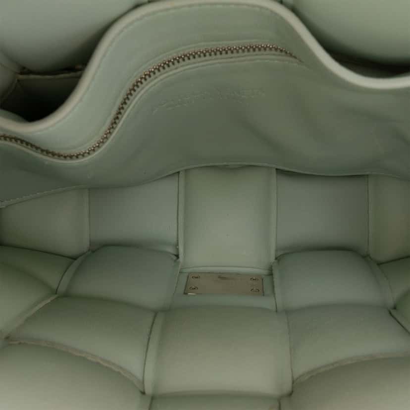 Bottega Veneta Python Embossed Goatskin Intrecciato Padded Cassette Crossbody Green Leather Very good condition - Model View
