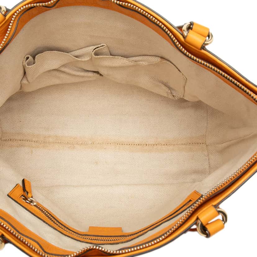 Gucci Small Calfskin Soho Cellarius Satchel Yellow Leather Very good condition - Model View
