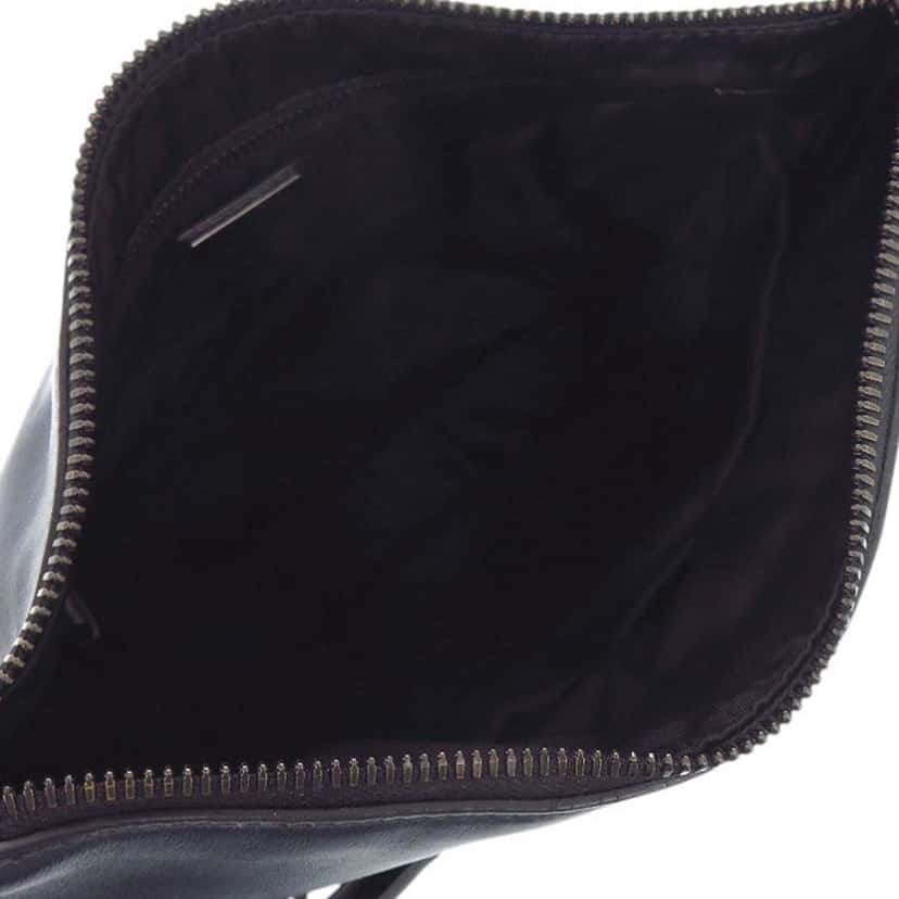Prada Leather Crossbody Blue Leather Very good condition - Box View