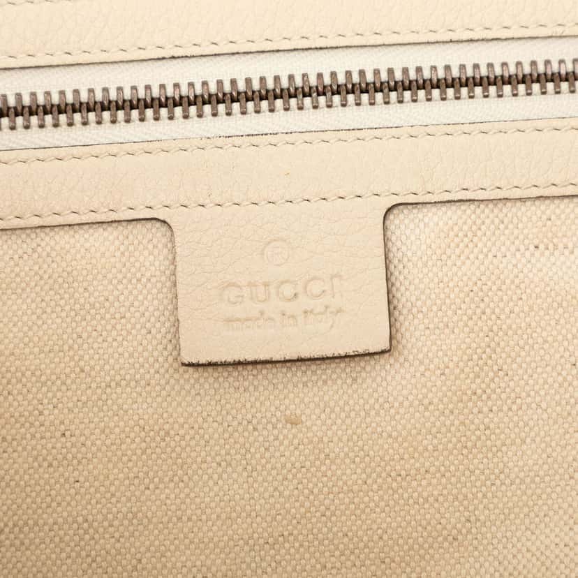 Gucci Leather Logo Half Moon Crossbody Beige Leather Very good condition - Box View