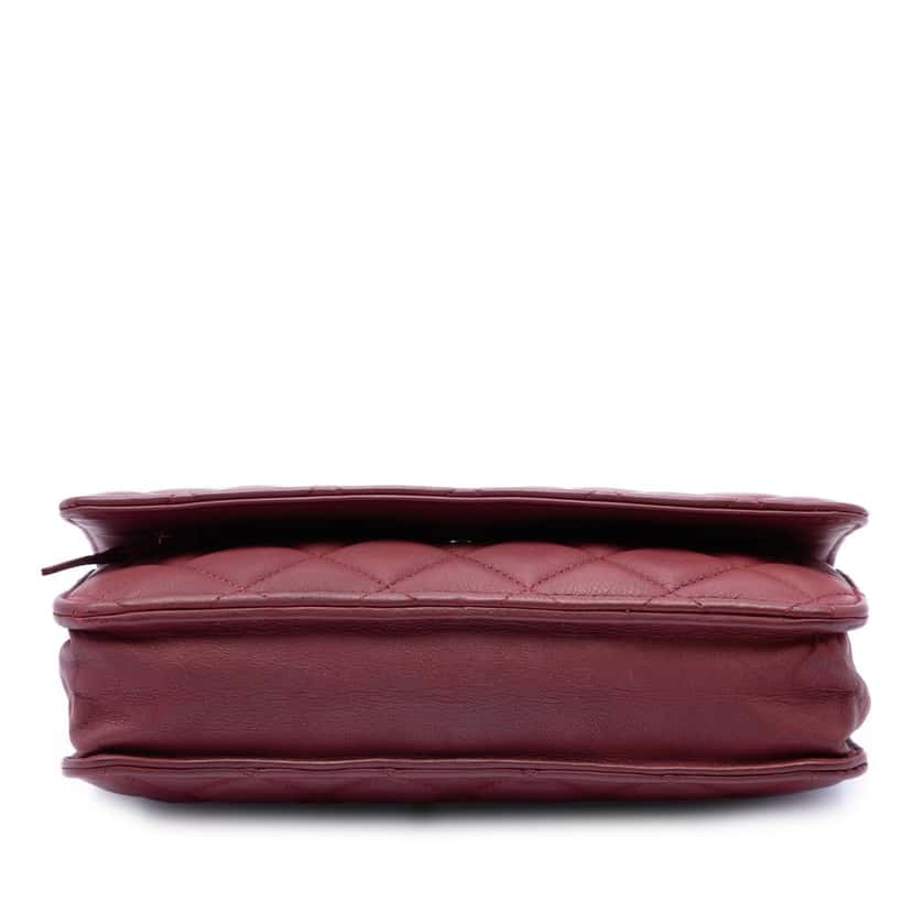 Chanel CC Quilted Lambskin Wallet on Chain Red Leather Very good condition - Inside View