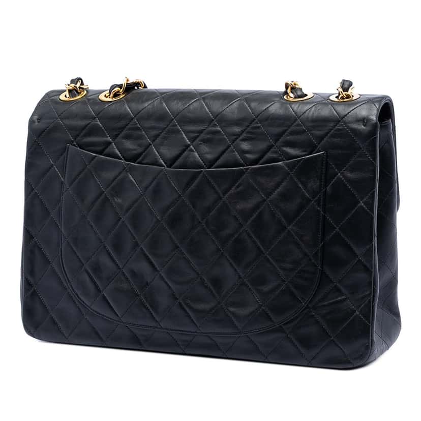 Chanel Maxi XL Classic Lambskin Single Flap Black Leather Very good condition - Back View