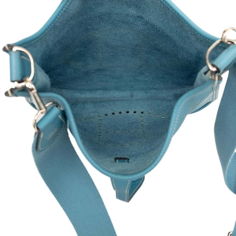 Hermès Clemence Evelyne III 29 Blue Leather Very good condition - Model View