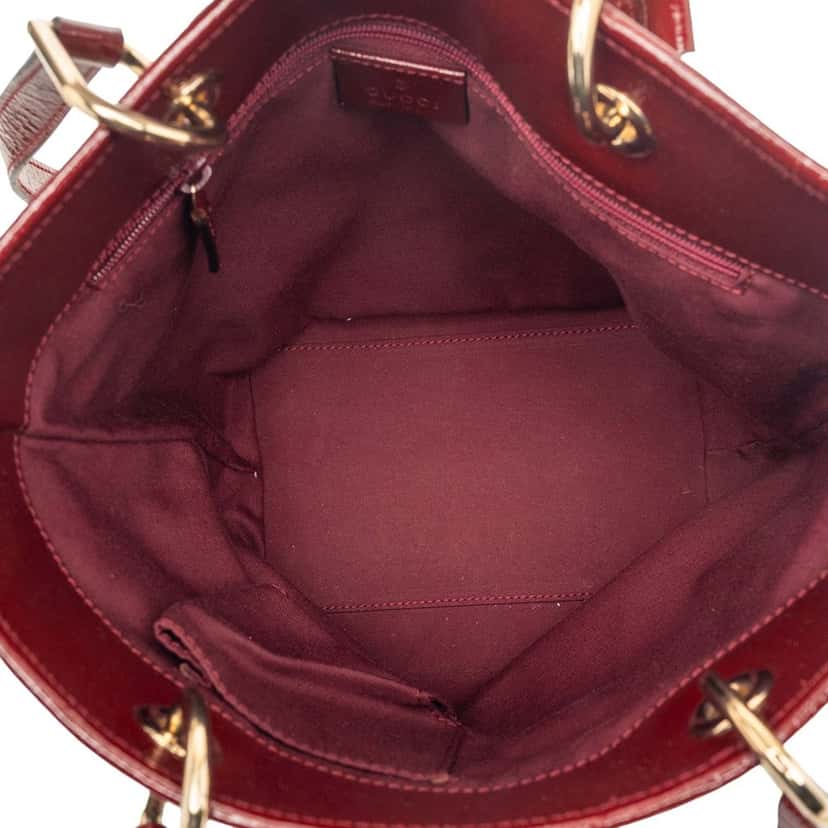 Gucci GG Canvas Eclipse Tote Beige Very good condition - Model View