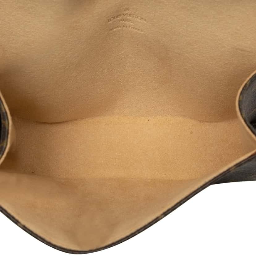 Louis Vuitton Monogram Pochette Florentine Brown Very good condition - Model View