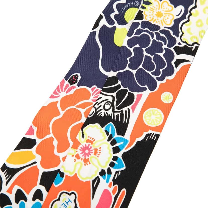 Hermès Bingata Silk Twilly Scarf Black Never worn - Box View