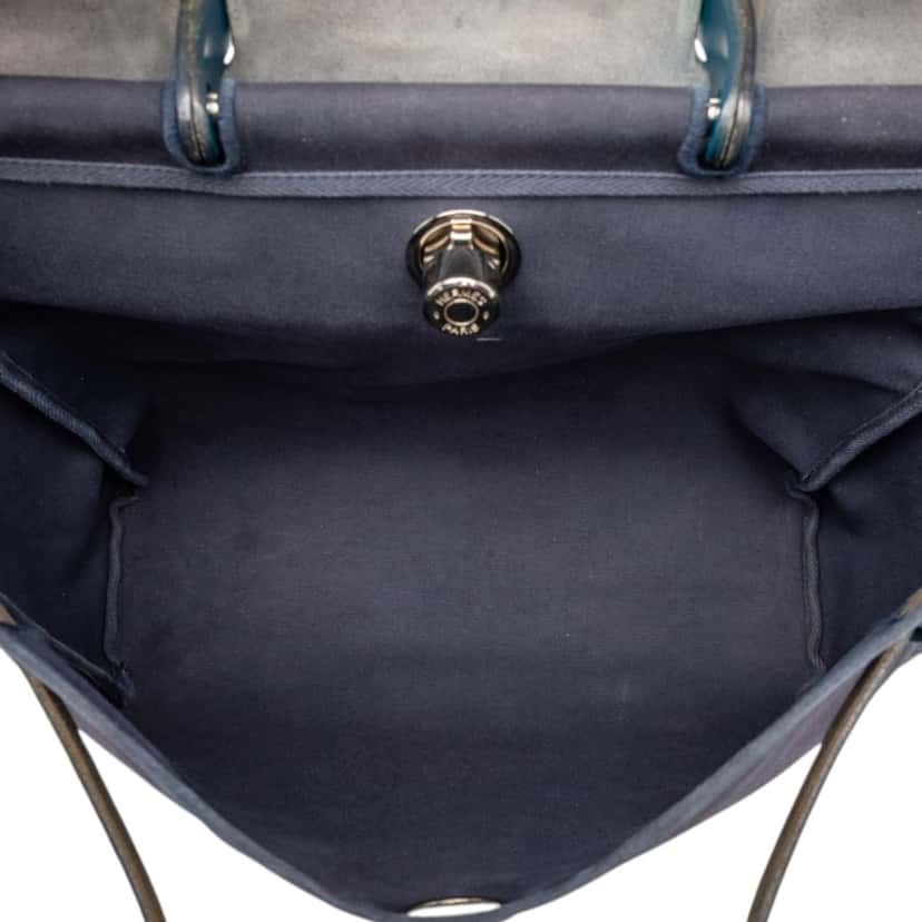 Hermès Toile Herbag MM Blue Very good condition - Model View