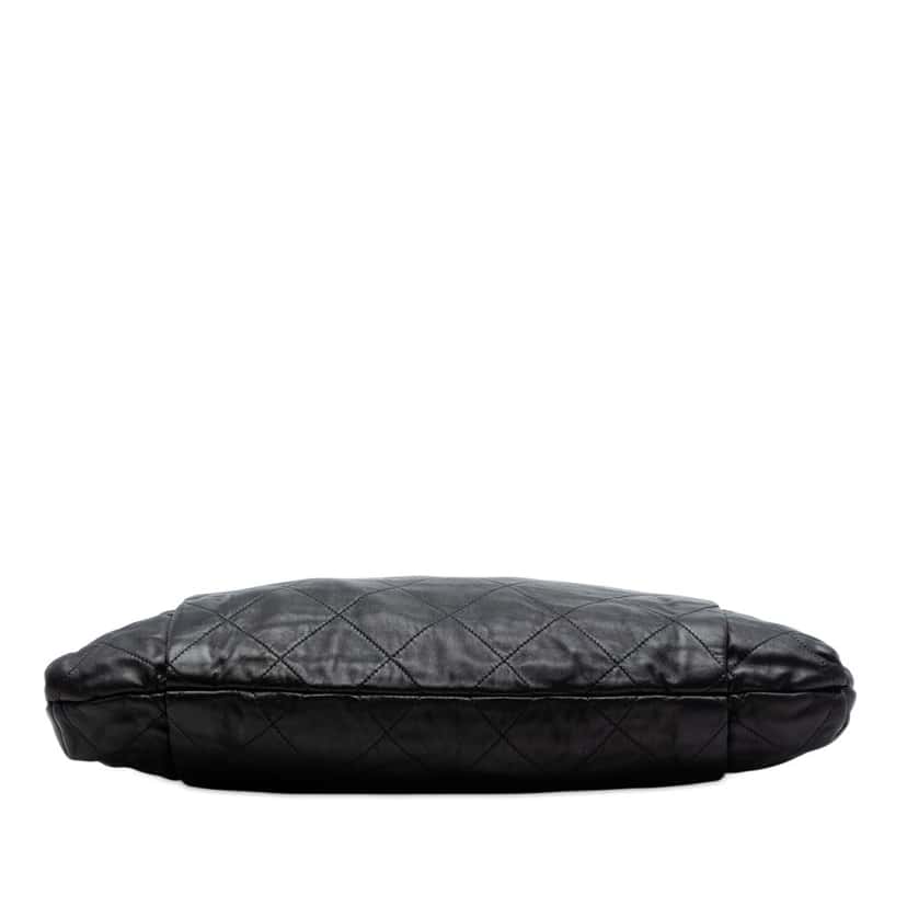 Chanel CC Quilted Lambskin Chain Shopping Tote Black Leather Very good condition - Inside View