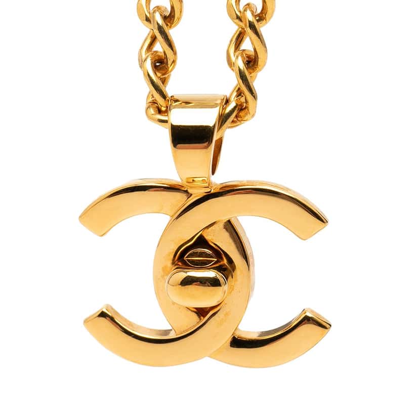 Chanel CC Gold Plated Turn Lock Pendant Necklace Gold Metal Very good condition - Back View