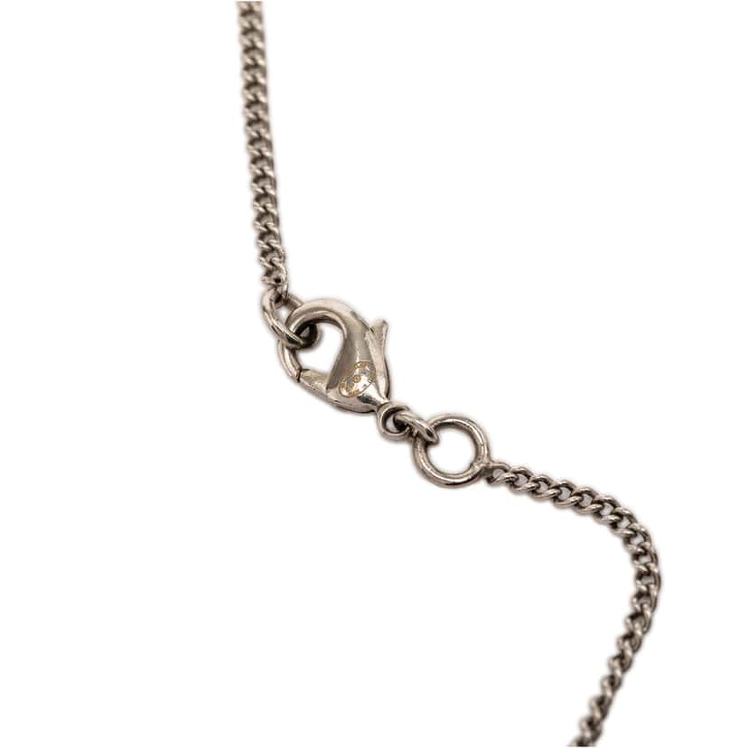 Chanel CC Brass Strass and Faux Pearl Twist Pendant Necklace Silver Metal Very good condition - Model View