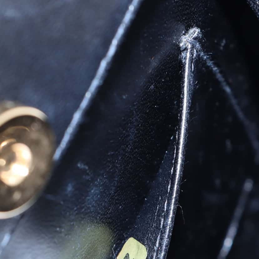 Chanel Lambskin and Satin Camellia Flower Evening Bag Black Leather Very good condition - Box View