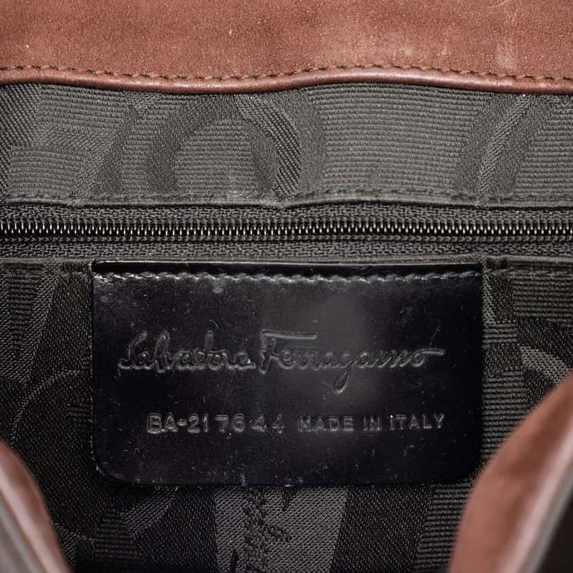 Salvatore Ferragamo Leather Vara Bow Buckle Shoulder Bag Brown Leather Very good condition - Box View