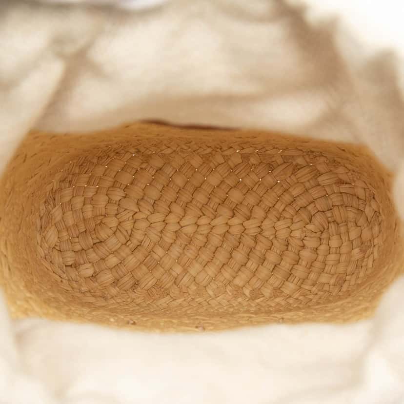 LOEWE Paulas Ibiza Raffia Anagram Square Pocket Bucket Bag Beige Very good condition - Model View