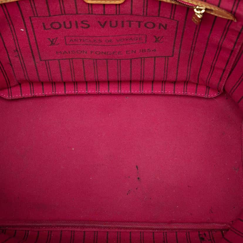 Louis Vuitton Monogram Neverfull MM Brown Very good condition - Model View