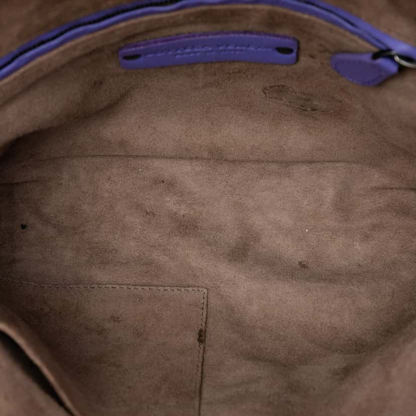 Bottega Veneta Nappa Intrecciato Nodini Crossbody Purple Leather Very good condition - Model View