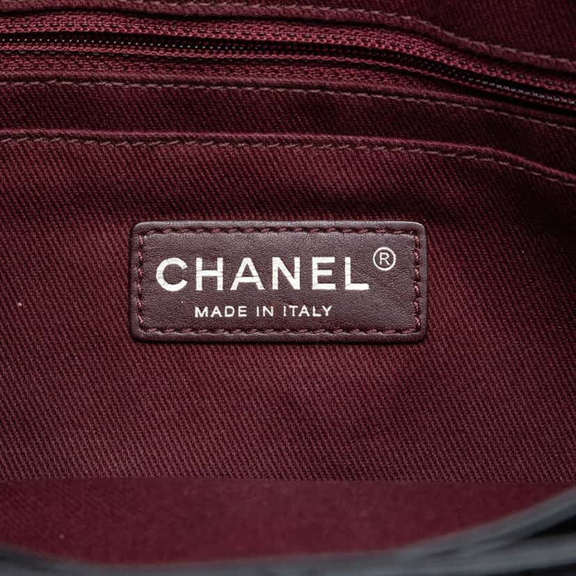 Chanel Quilted Glazed Calfskin Coco Pleats Chain Clutch Black Leather Very good condition - Box View