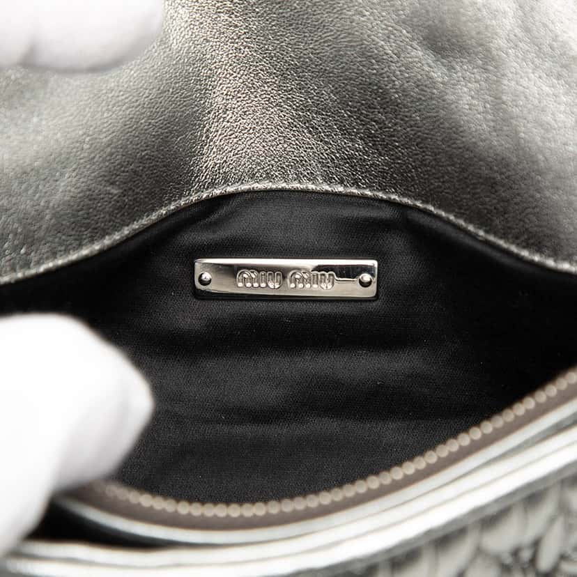 Miu Miu Matelasse Nappa Crystal Chain Shoulder Bag Silver Leather Very good condition - Box View