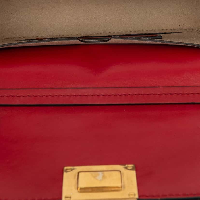 Givenchy Mini Quilted Goatskin GV3 Pocket Convertible Bag Red Leather Very good condition - Model View