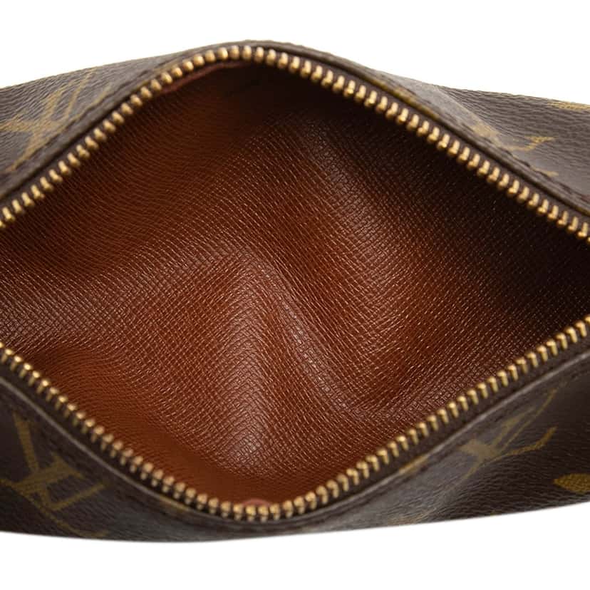 Louis Vuitton Monogram Papillon Pochette Brown Very good condition - Model View