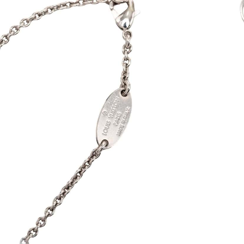 Louis Vuitton Brass Essential V Supple Bracelet Silver Metal Very good condition - Box View