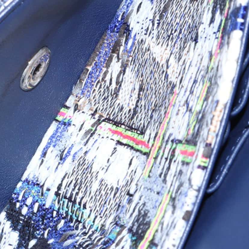 Chanel Medium Classic Tweed and Silicone Double Flap Blue Very good condition - Inside View