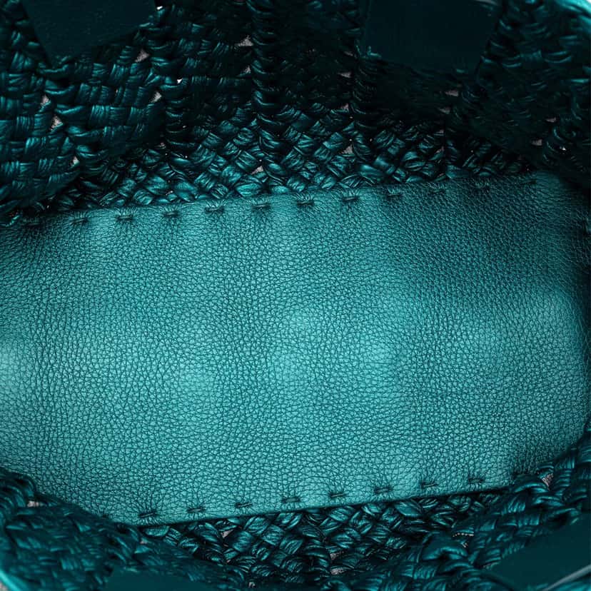 Bottega Veneta Medium Metallic Nappa Intrecciato Cesta Tote Blue Leather Very good condition - Model View