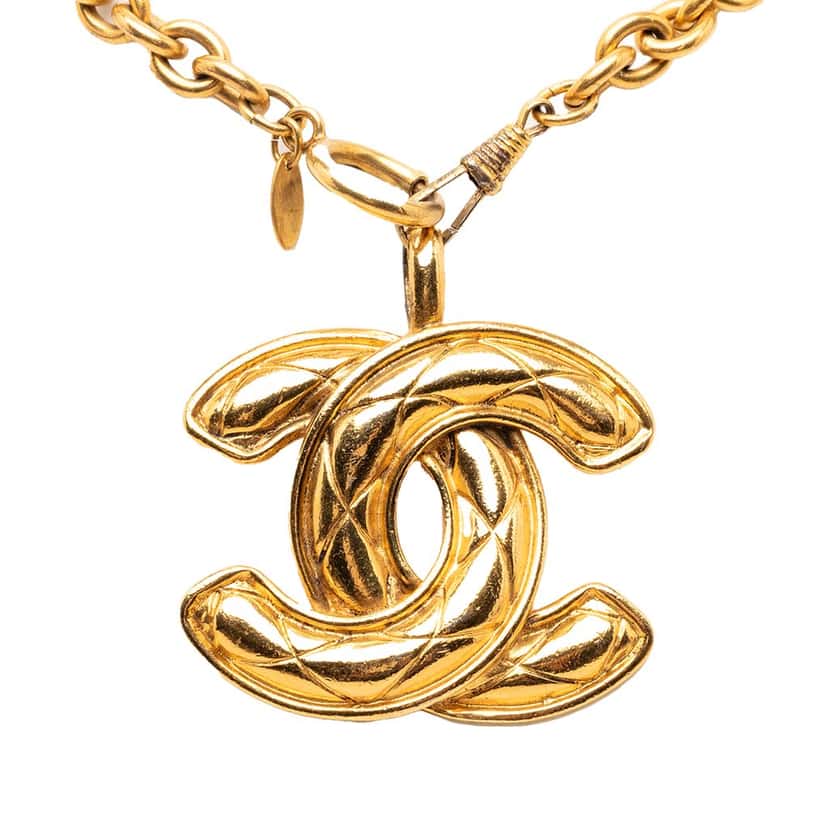 Chanel CC Gold Plated Quilted Pendant Necklace Gold Metal Very good condition - Back View
