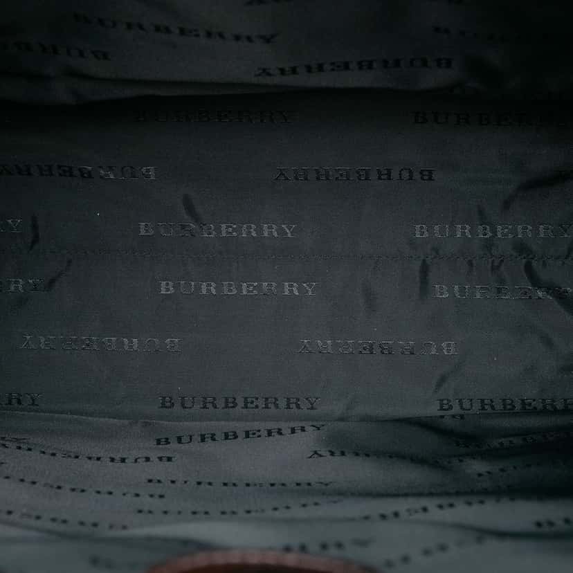 Burberry House Check Canvas Tote Beige Very good condition - Model View