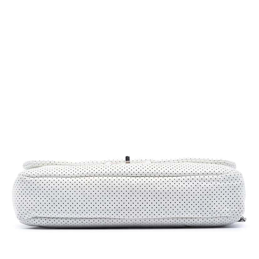 Chanel Perforated Calfskin Reissue 2.55 Drill Flap White Leather Very good condition - Inside View