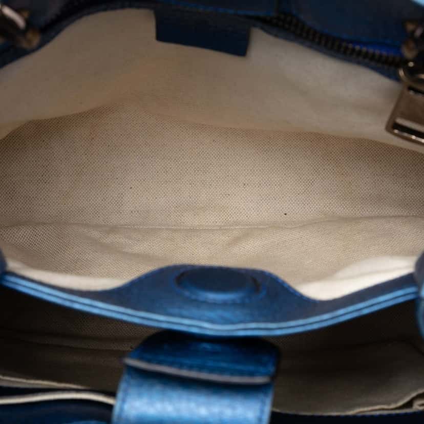Gucci Small Metallic Calfskin Bamboo Shopper Satchel Blue Leather Very good condition - Model View