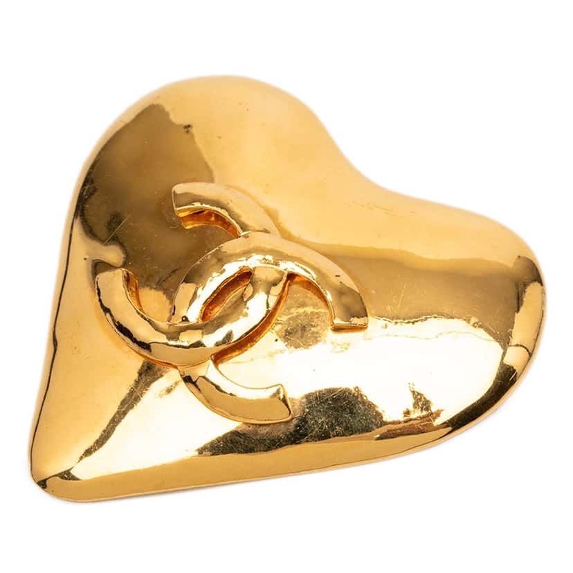 Chanel CC Gold Plated Heart Brooch Gold Metal Very good condition - Front View