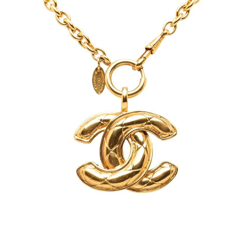 Chanel CC Gold Plated Quilted Pendant Necklace Gold Metal Very good condition - Front View