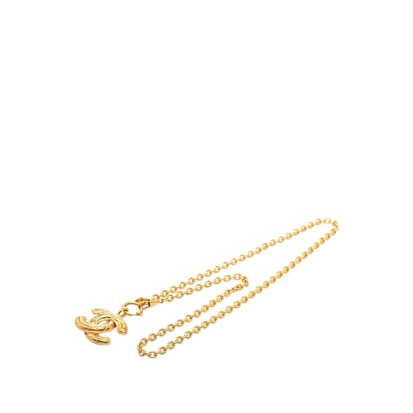 Chanel CC Gold Plated Quilted Pendant Necklace Gold Metal Very good condition - Box View