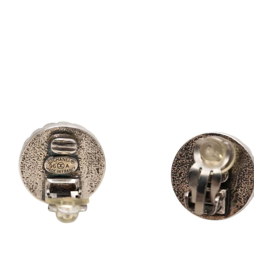 Chanel CC Brass Enamel Button Clip on Earrings Black Metal Very good condition - Inside View