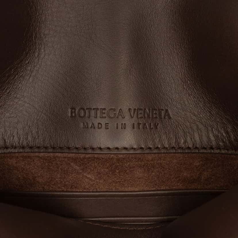 Bottega Veneta Baby Calfskin Liberta Crossbody Brown Leather Very good condition - Box View