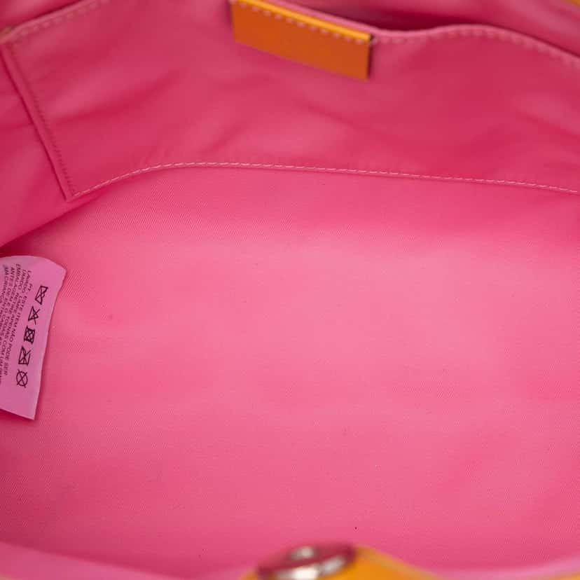 Gucci Childrens Leather Rainbow Cloud Tote Pink Leather Very good condition - Model View