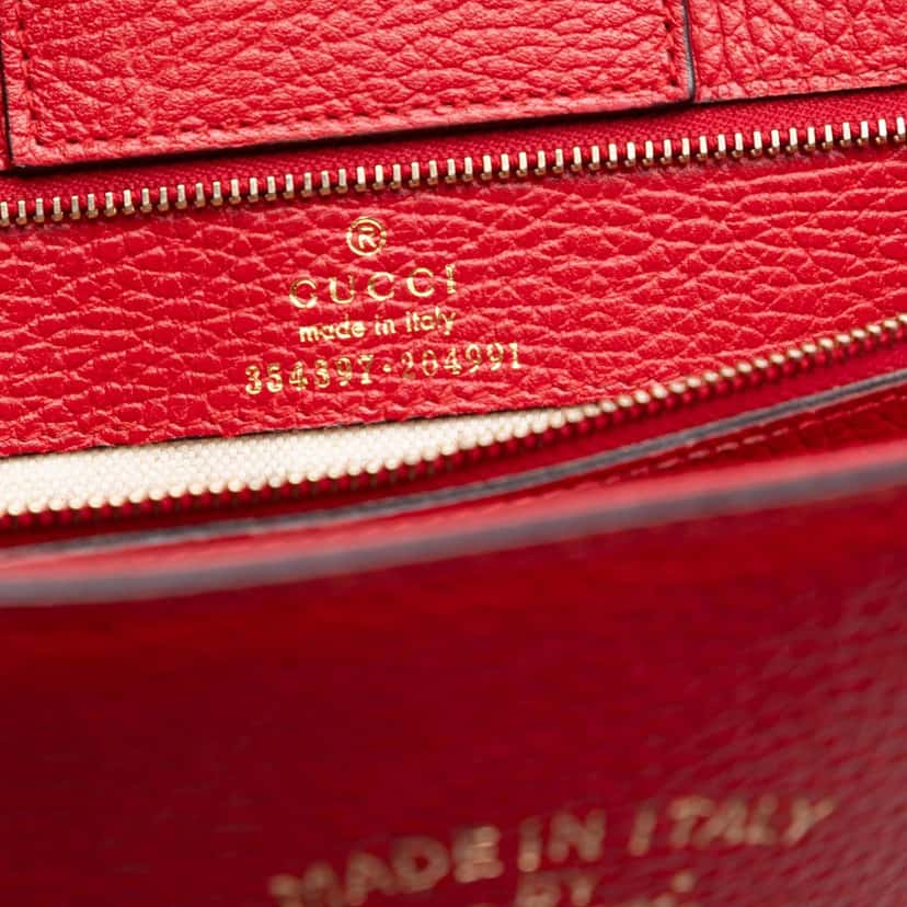 Gucci Medium Leather Swing Tote Red Leather Very good condition - Box View