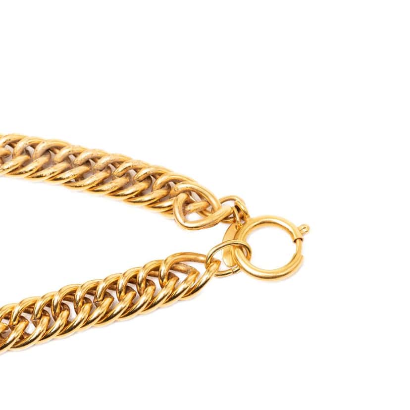 Chanel Gold Plated Quilted Diamond Charms Necklace Gold Metal Very good condition - Box View