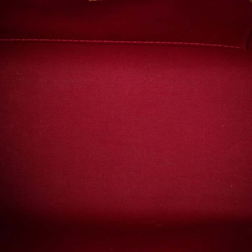 Louis Vuitton Monogram Vernis Brea PM Red Leather Very good condition - Model View