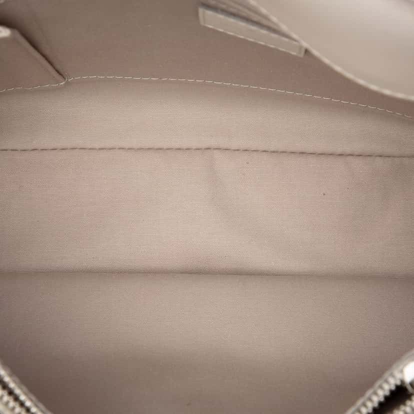 Louis Vuitton Epi Passy PM White Leather Very good condition - Model View
