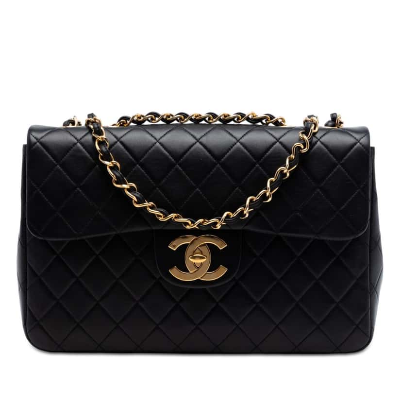 Chanel Maxi XL Classic Lambskin Single Flap Black Leather Very good condition - Front View