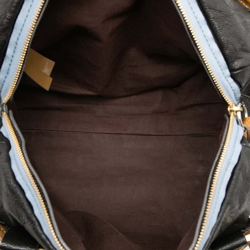 Chloé Leather Audra Shoulder Bag Black Leather Very good condition - Model View