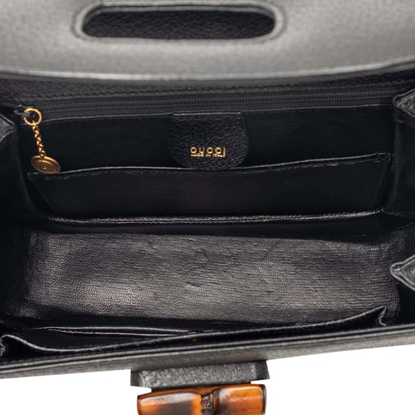 Gucci Small Grained Calfskin Bamboo Night Black Leather Very good condition - Model View