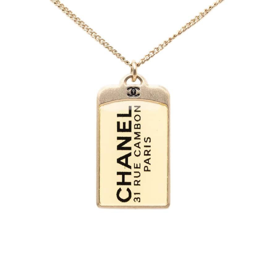 Chanel CC Gold Plated 31 Rue Cambon Dog Tag Pendant Necklace Gold Metal Very good condition - Back View