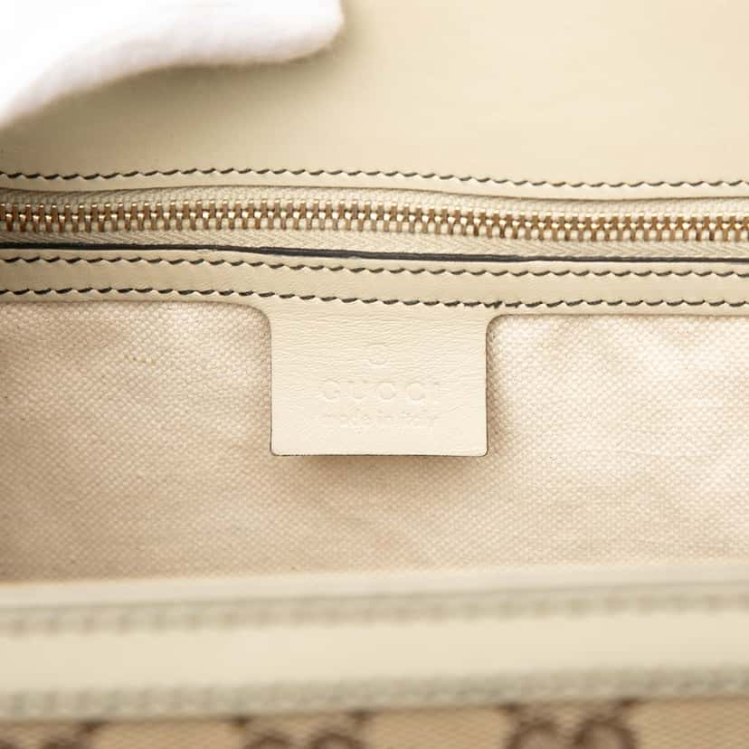 Gucci Large GG Canvas Emily Shoulder Bag Beige Very good condition - Box View