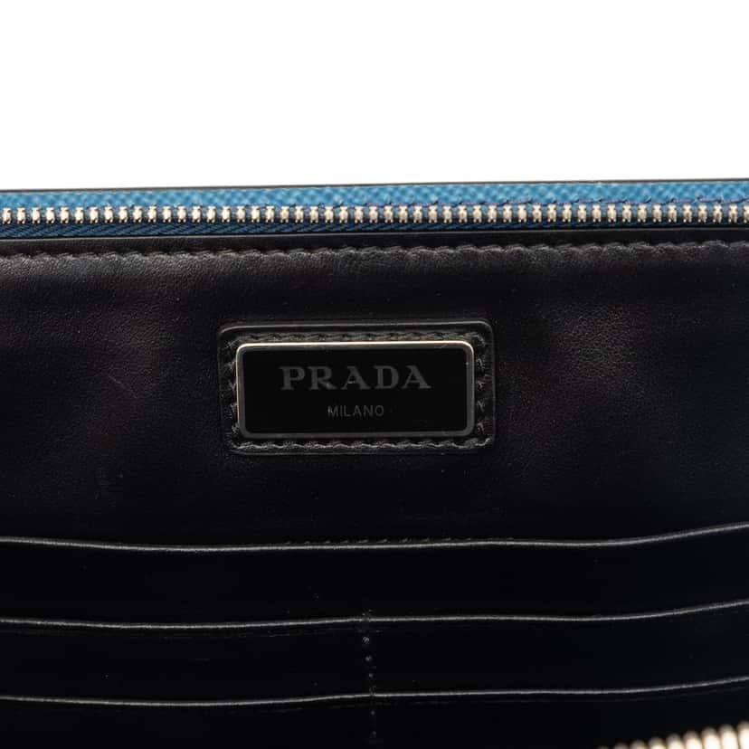 Prada Saffiano Clutch Blue Leather Very good condition - Box View